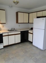 Curry Manor in Schenectady, NY - Building Photo - Interior Photo