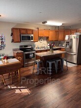 1619 6th Ave in Huntington, WV - Building Photo - Building Photo