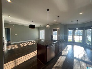 295 Creekside Ln in Hoover, AL - Building Photo - Building Photo