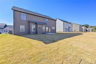 303 Eleanora Xing in Loganville, GA - Building Photo - Building Photo