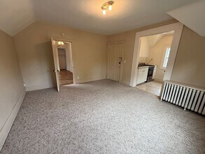 824 W Center St in Rochester, MN - Building Photo - Building Photo