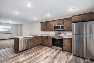 3017 Eldorado Blvd in Eau Claire, WI - Building Photo - Building Photo