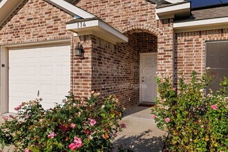 114 Tomahawk Dr in Waco, TX - Building Photo - Building Photo