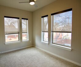 1500 N Haskell Ave.-Unit -3001 in Dallas, TX - Foto de edificio - Building Photo