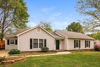 7506 Pirates Cove Ct in Charlotte, NC - Building Photo - Building Photo
