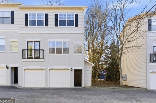 1150 Collier Rd NW in Atlanta, GA - Foto de edificio - Building Photo