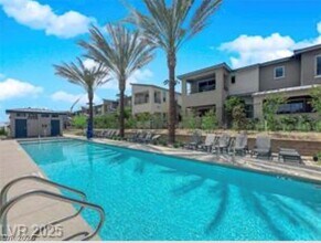11462 Crimson Ledge Ave in Las Vegas, NV - Building Photo - Building Photo