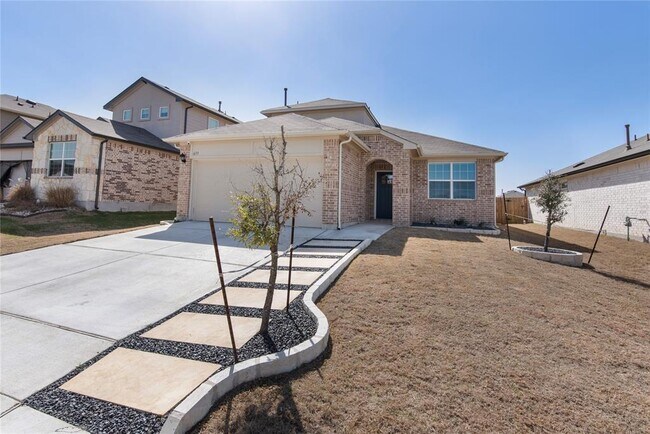 633 Golden Grove Pkwy in San Marcos, TX - Building Photo - Building Photo
