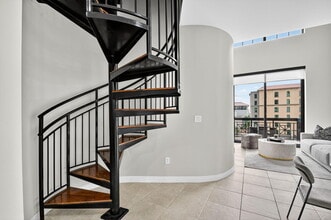 801 S Olive Ave in West Palm Beach, FL - Foto de edificio - Building Photo