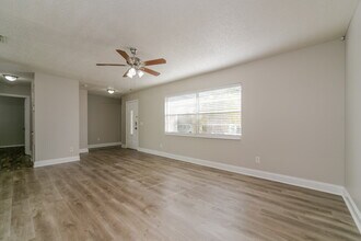 1441 Wendy Ct in Kissimmee, FL - Building Photo - Building Photo