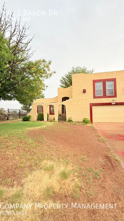 411 Bason Dr in Las Cruces, NM - Building Photo - Building Photo