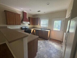 6023 W Issaquena St in Bay St. Louis, MS - Building Photo - Building Photo