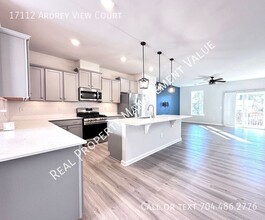 17112 Ardrey View Ct in Charlotte, NC - Building Photo - Building Photo