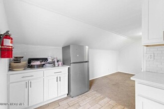 207 Oakwood Ave in Long Branch, NJ - Building Photo - Building Photo