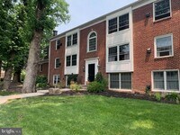 355 Homeland Southway photo'