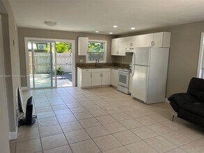 1140 NE 15th Ave in Fort Lauderdale, FL - Building Photo - Building Photo