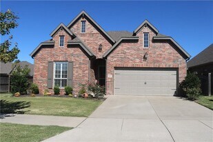 4601 SW Lilly St in Bentonville, AR - Building Photo