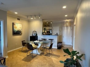 903 Providence Pl, Unit 374 in Providence, RI - Building Photo - Building Photo