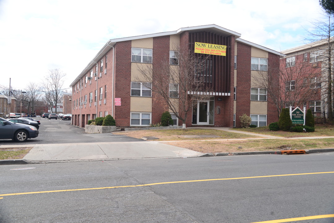 High Street Gardens in Orange, NJ - Foto de edificio