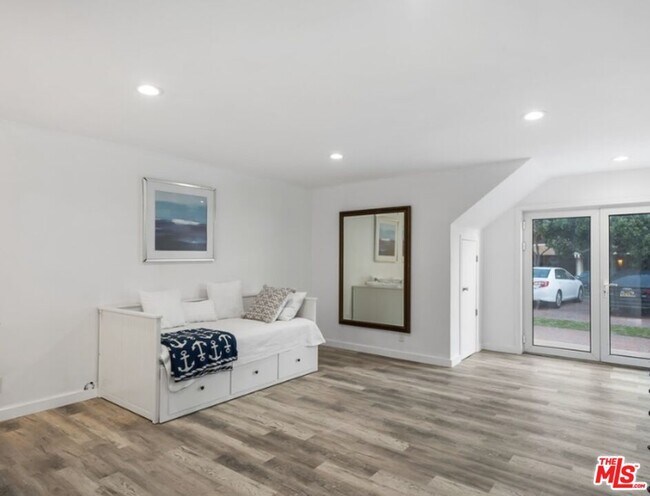 11770 Pacific Coast Hwy-Unit -S in Malibu, CA - Building Photo - Building Photo
