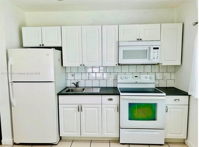 property at 534 SW 6th Ct