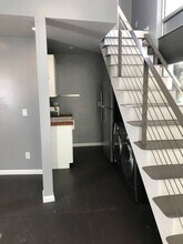 832.5 Milton St in Oakland, CA - Building Photo - Building Photo