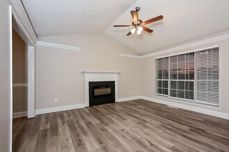 324 Brannans Ct in Mcdonough, GA - Building Photo - Building Photo