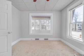 225 High St in Neenah, WI - Building Photo - Building Photo