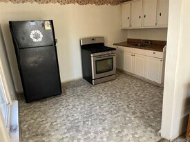 158 Jersey Ave in Port Jervis, NY - Building Photo