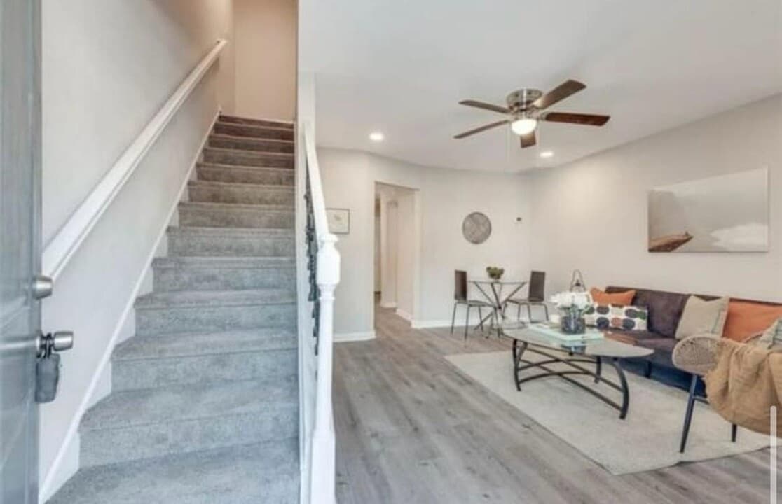 1895 Dunlap Ave in Atlanta, GA - Building Photo
