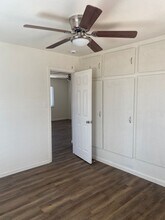 16018 Schendel Ave in Delhi, CA - Building Photo - Building Photo