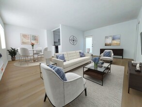 1405 Amherst Ave in Los Angeles, CA - Building Photo - Interior Photo