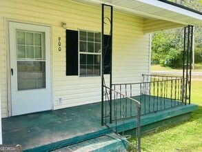 900 Park Ave in Lagrange, GA - Building Photo - Building Photo