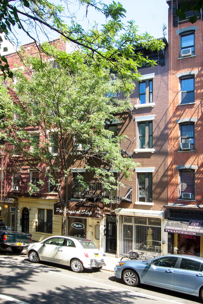 435 East 9th Street in New York, NY - Foto de edificio - Building Photo