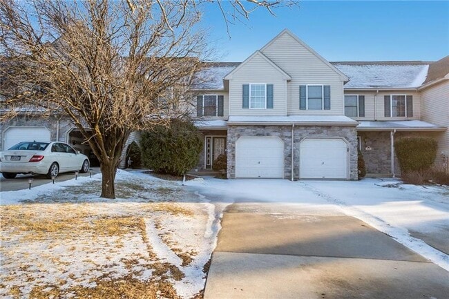 8134 Heritage Dr in Alburtis, PA - Foto de edificio - Building Photo