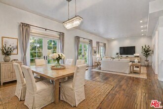 225 S Hamilton Dr in Beverly Hills, CA - Building Photo - Building Photo