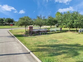 10914 View Pointe Ln in Houston, TX - Building Photo - Building Photo