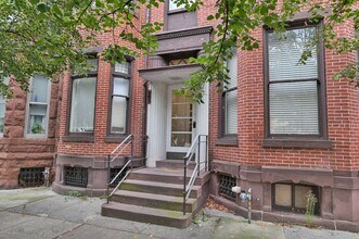 803 N 2nd St in Harrisburg, PA - Building Photo - Building Photo