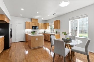 22744 Atherton St in Hayward, CA - Building Photo - Building Photo