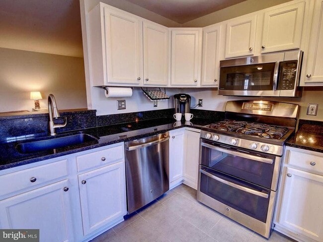 501 Constellation Square SE, Unit H