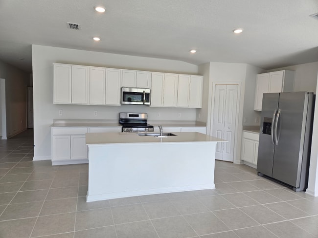 2414 McKinley Dr in Lake Wales, FL - Building Photo - Building Photo
