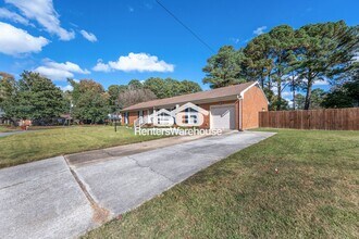 3217 Foxgrove Ln in Chesapeake, VA - Building Photo - Building Photo