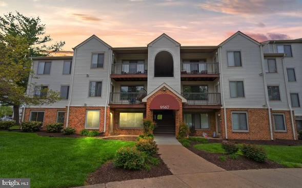 9567 Coggs Bill Dr-Unit -303 in Manassas, VA - Building Photo