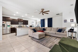 5470 Sunshine Dr in Wildwood, FL - Building Photo - Building Photo