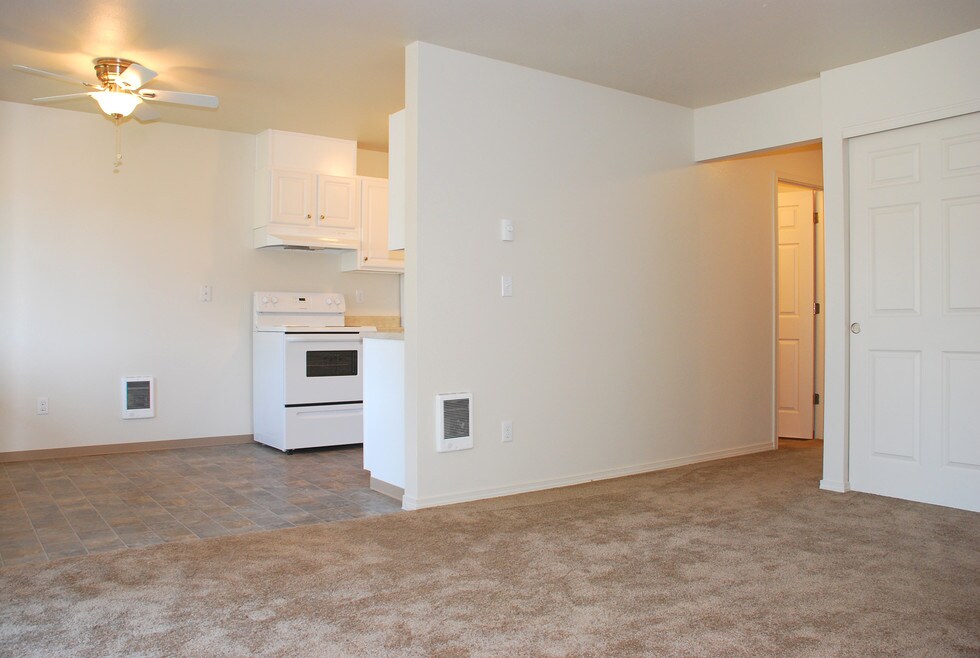 The Cottages at Peach Creek Apartments University Place, WA