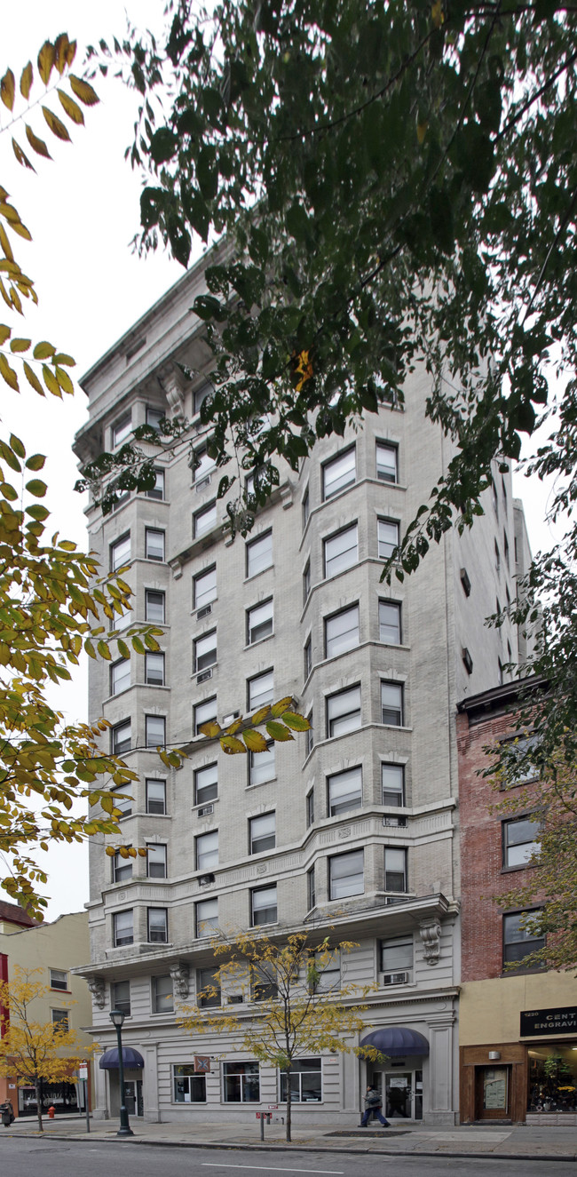 Midtown Apartments in Philadelphia, PA - Foto de edificio - Building Photo