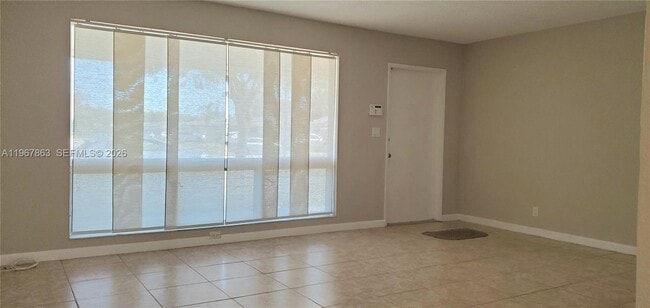 1900 N 32nd Ct in Hollywood, FL - Building Photo - Building Photo