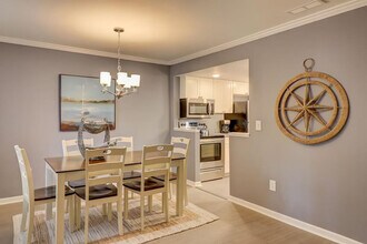 400 William Hilton Pkwy in Hilton Head Island, SC - Building Photo - Building Photo