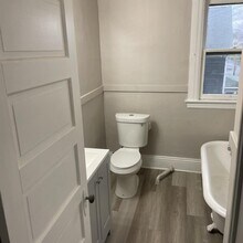 102 Woodruff Ave in Syracuse, NY - Building Photo - Building Photo