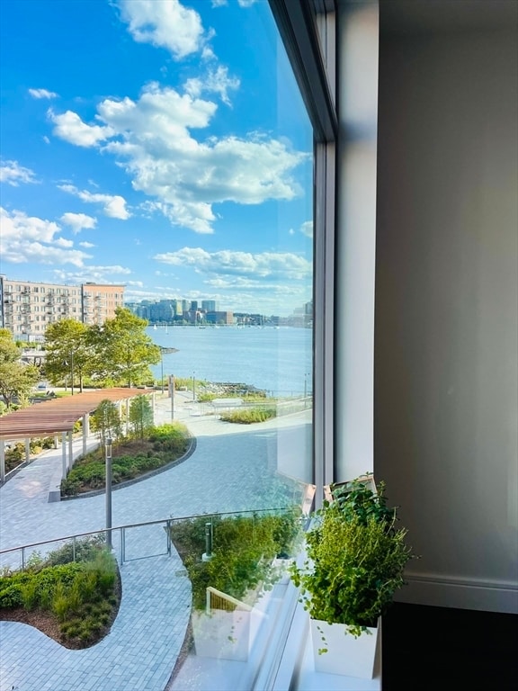 104 Sumner St, Unit #306